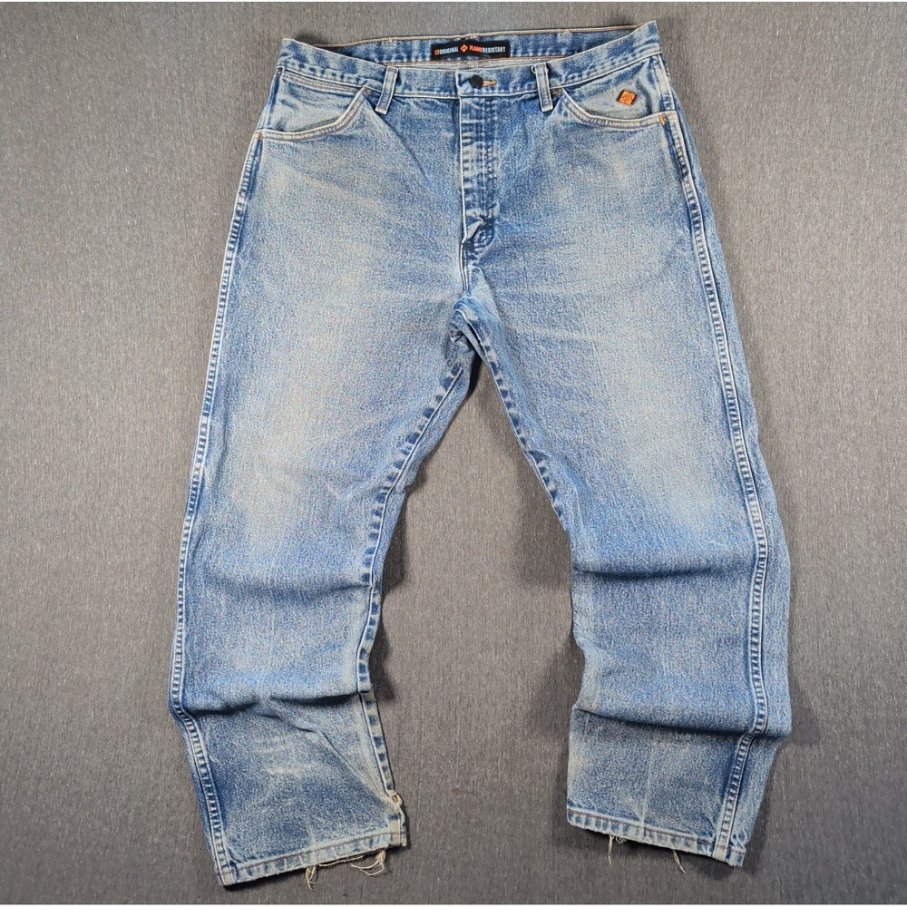 Wrangler Cowboy‎ Cut FR13MWZ Jeans 35x30 Distressed Workwear Denim Western Faded
